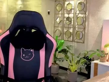 Freechat lyahaven on Chaturbate