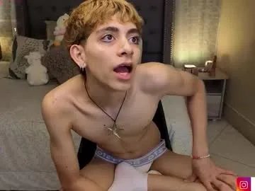 Freechat matty_spark on Chaturbate