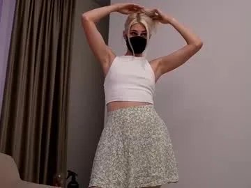 Freechat meowwmee on Chaturbate