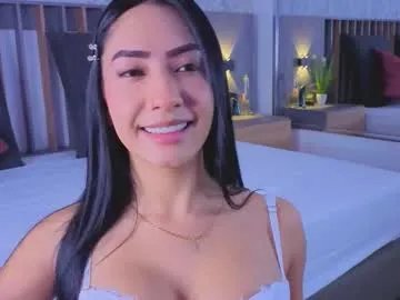 Away mia_oceann on Chaturbate