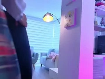 Freechat miarouss3 on Chaturbate