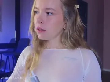 Freechat milly_shy on Chaturbate