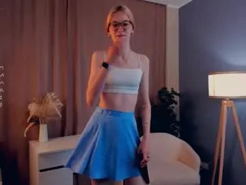 Freechat moirebroady on Chaturbate