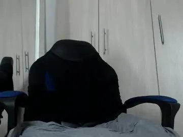 Freechat nassh_18 on Chaturbate