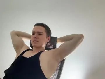 Freechat nfeibk on Chaturbate