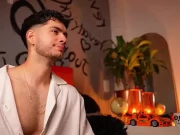 Freechat noha_miler on Chaturbate
