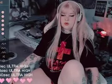 Freechat noori_hope on Chaturbate