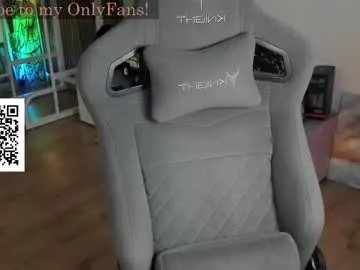 Freechat oliverrgroove on Chaturbate