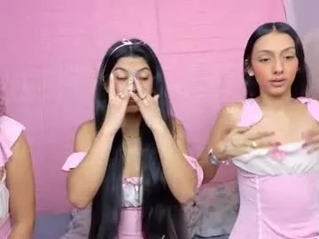 Private petitestrawberry18 on Chaturbate