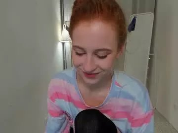 purplebeawer on Chaturbate 