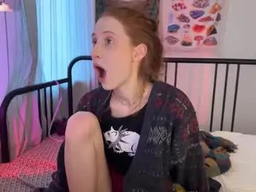 purplebeawer on Chaturbate 