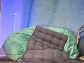 Freechat rainbow_farmer_james on Chaturbate