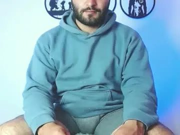 Freechat robert_leroy on Chaturbate