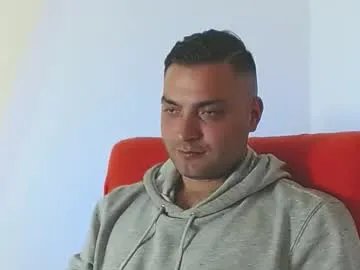 Freechat robert_leroy on Chaturbate