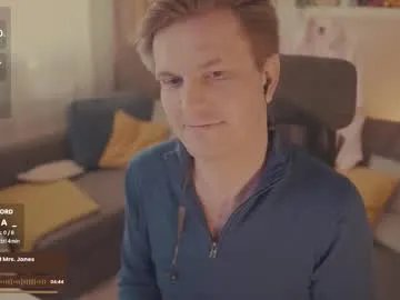 Freechat rocketbunnyxxx on Chaturbate