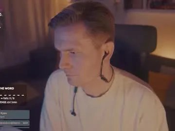 Freechat rocketbunnyxxx on Chaturbate