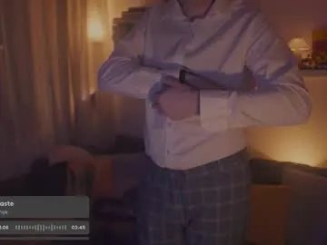 Freechat rocketbunnyxxx on Chaturbate