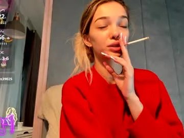 Freechat sassyt33n on Chaturbate