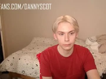 Freechat scottish_twink01 on Chaturbate