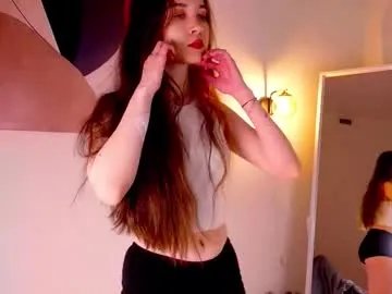 Freechat silentlily on Chaturbate