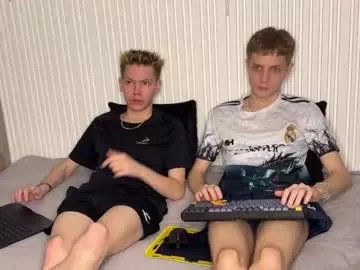 Freechat sky_hunter on Chaturbate