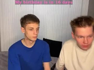 Freechat sky_hunter on Chaturbate