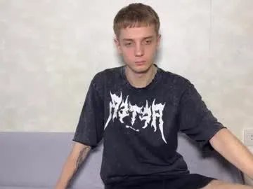 Freechat sky_hunter on Chaturbate