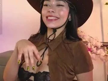 Freechat soffimoon_ on Chaturbate