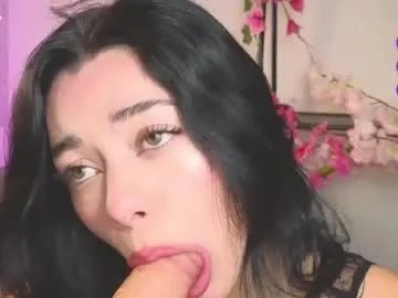 Freechat soffimoon_ on Chaturbate