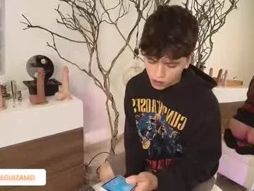 Freechat stev_austin_ on Chaturbate