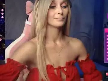 Freechat strongalice on Chaturbate