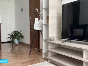 Private sweet_littleee on Chaturbate