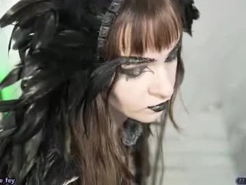 Freechat sylvie_fey on Chaturbate