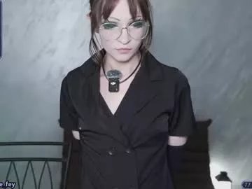 Freechat sylvie_fey on Chaturbate