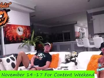Freechat teacherspetsxxx on Chaturbate
