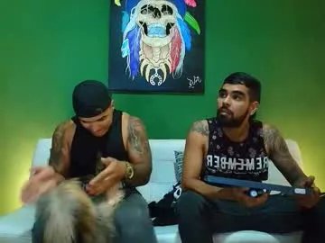 Freechat the_golden_boys on Chaturbate