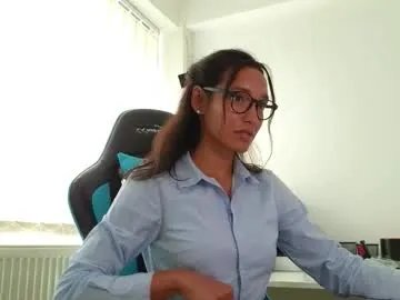 Away tia_j on Chaturbate