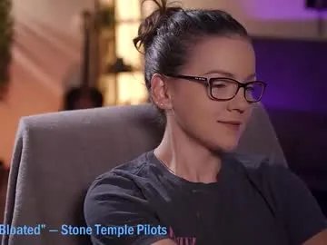 Freechat tiffanyriox on Chaturbate