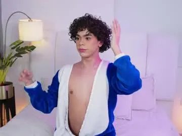 Private timmyshy on Chaturbate