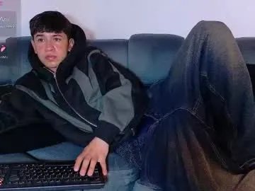 Freechat twink_daren on Chaturbate