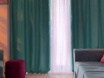 Private urgoddessjenny on Chaturbate