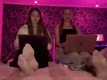 Freechat urmissalice on Chaturbate