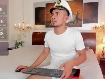 Freechat valentinos_ on Chaturbate