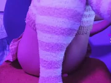 Freechat valeryuwu on Chaturbate