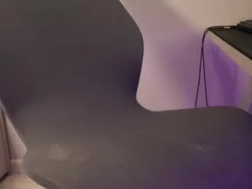 Freechat valeryuwu on Chaturbate