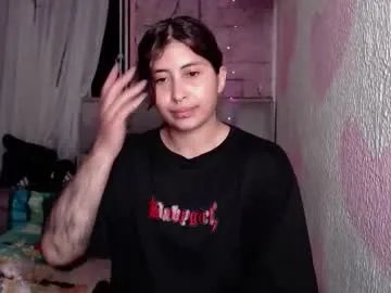 Freechat viktoria_heart on Chaturbate