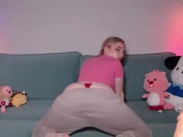 Freechat vivianwinters on Chaturbate