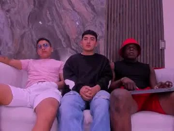 Freechat web_gammer_ on Chaturbate