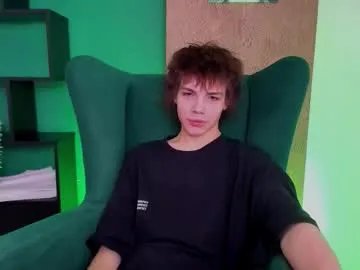 Freechat whiterabbit342 on Chaturbate