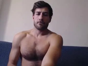 Freechat yoooups on Chaturbate